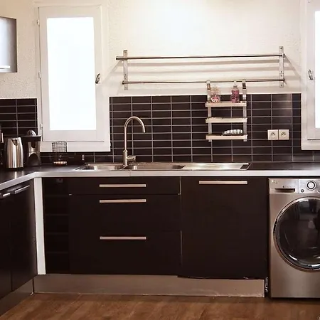 Appt 80 M2 Vue Port Avec Baignoire Balnéo Gruissan