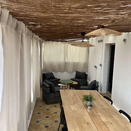 Lägenhet Appt 80 M2 Vue Port Avec Baignoire Balneo