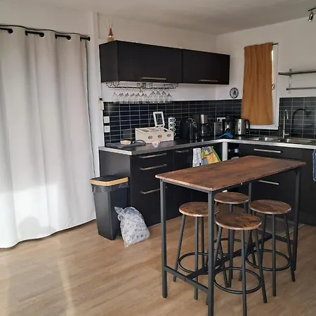 Appt 80 M2 Vue Port Avec Baignoire Balnéo Gruissan